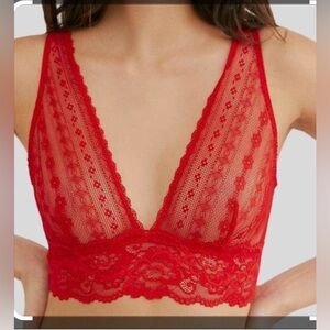 Live show listing Free people intimate created for live show listing